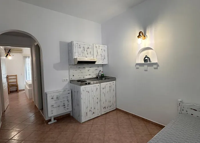 Aquarius Village Agistri