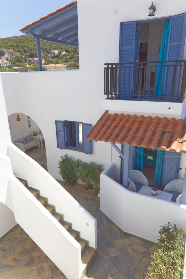 Aquarius Village Agistri