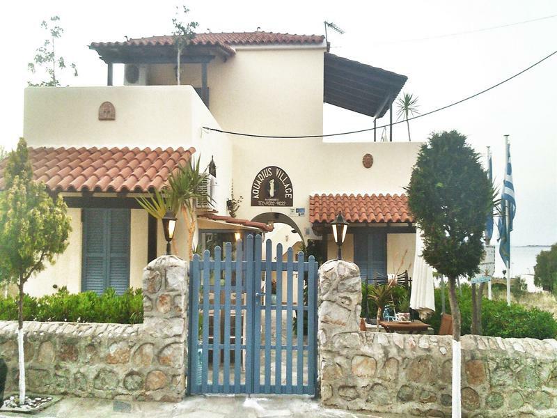 Aquarius Village Agistri Aparthotel