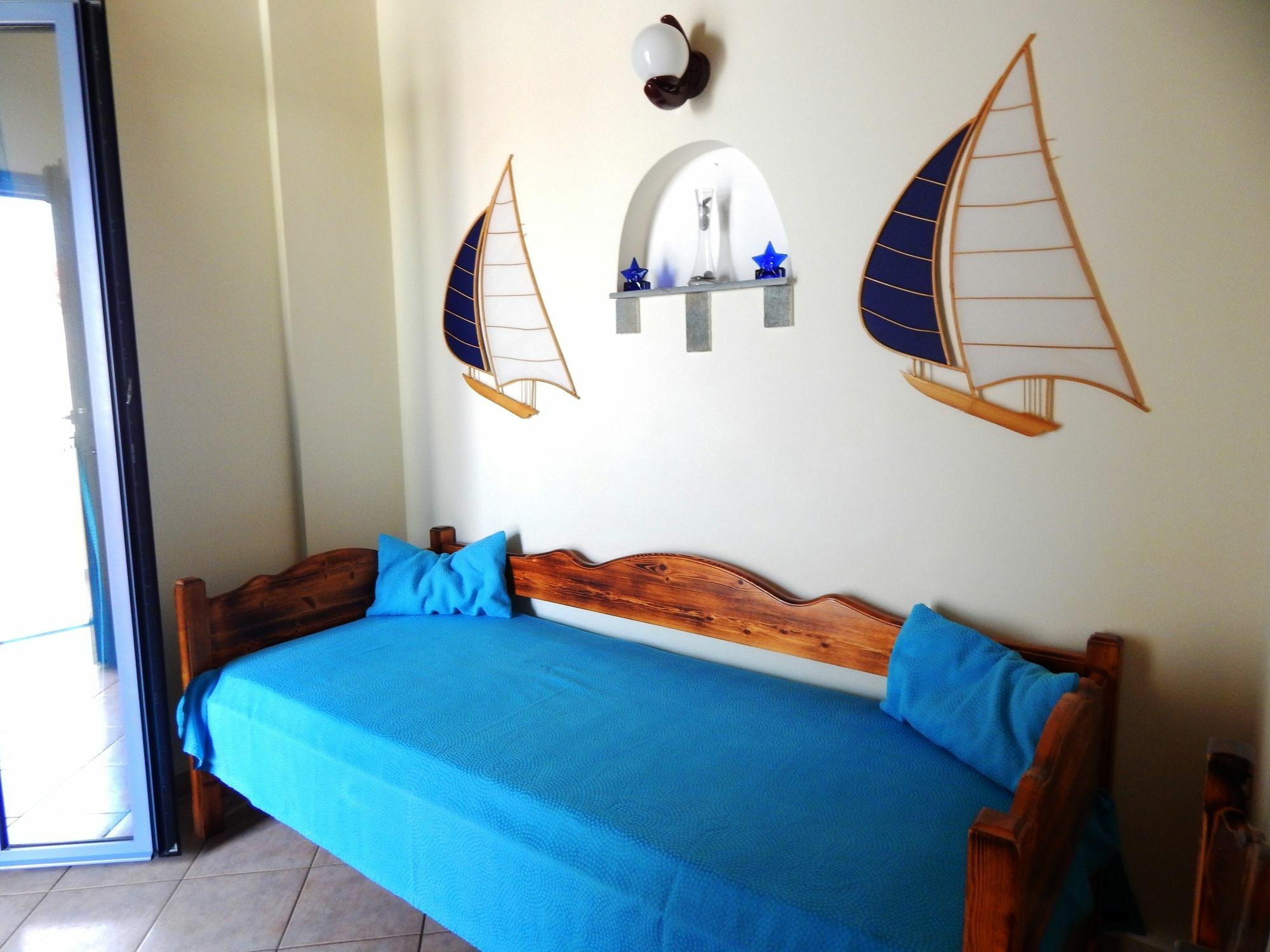 Aquarius Village Agistri 3* Skála
