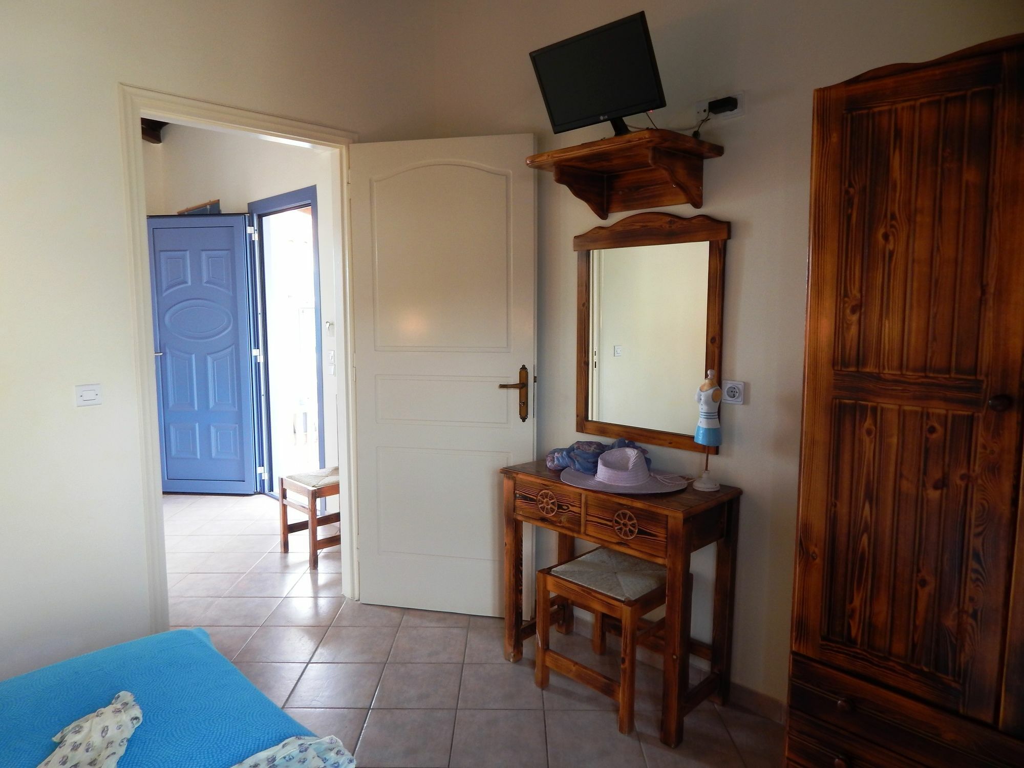 Aquarius Village Agistri 3* Skála