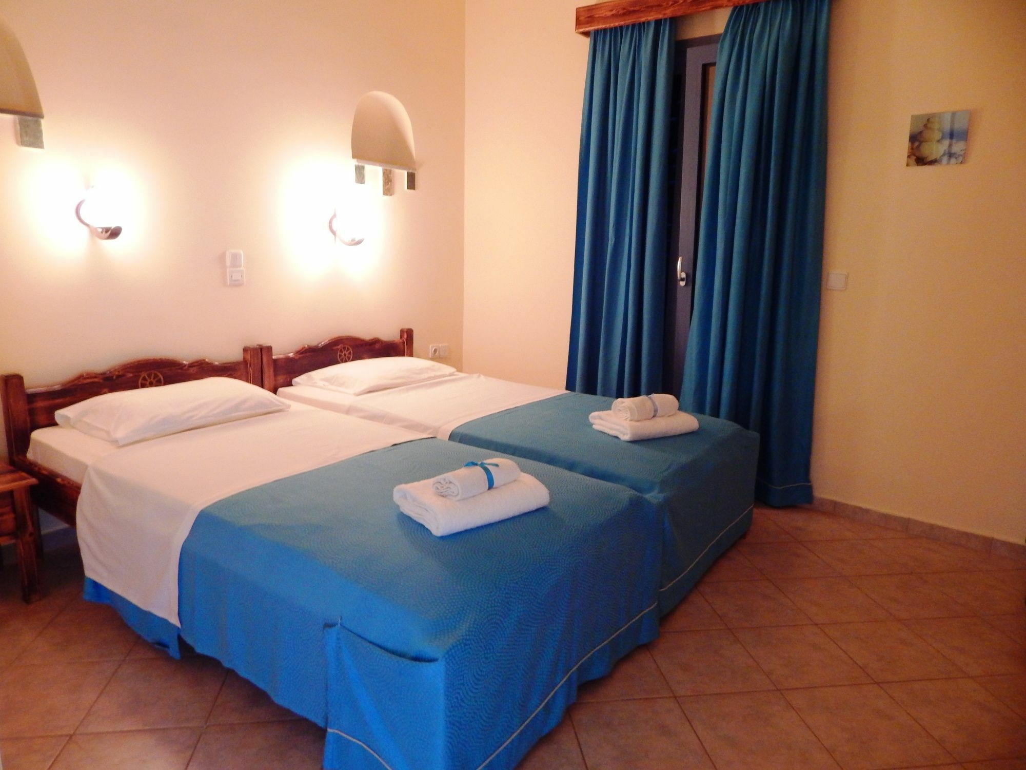 Aquarius Village Agistri Aparthotel